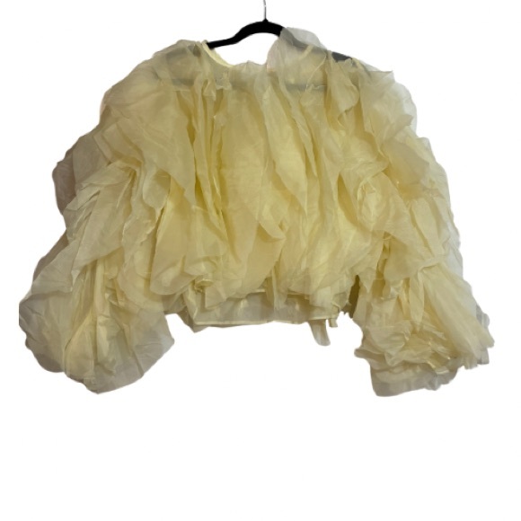 Tops - Chic Cream Ruffled Blouse